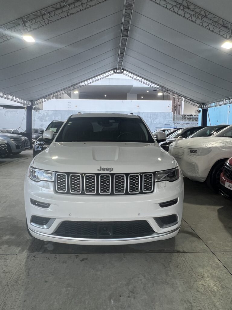 Jeep Grand Cherokee Summit 2017