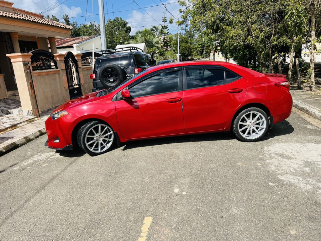 Toyota Corolla LE 2019