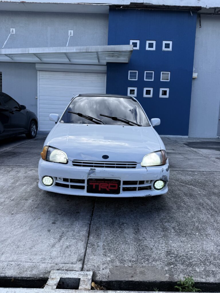 Toyota Glanza 1998