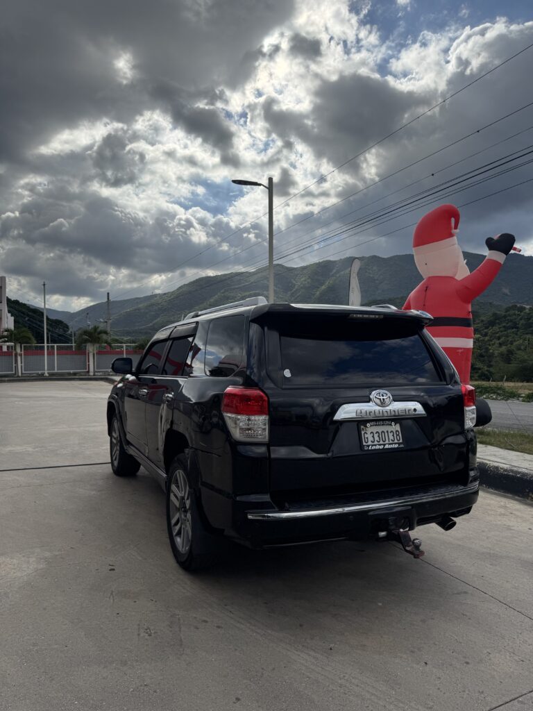 Toyota 4Runner SR5 Premium 2011