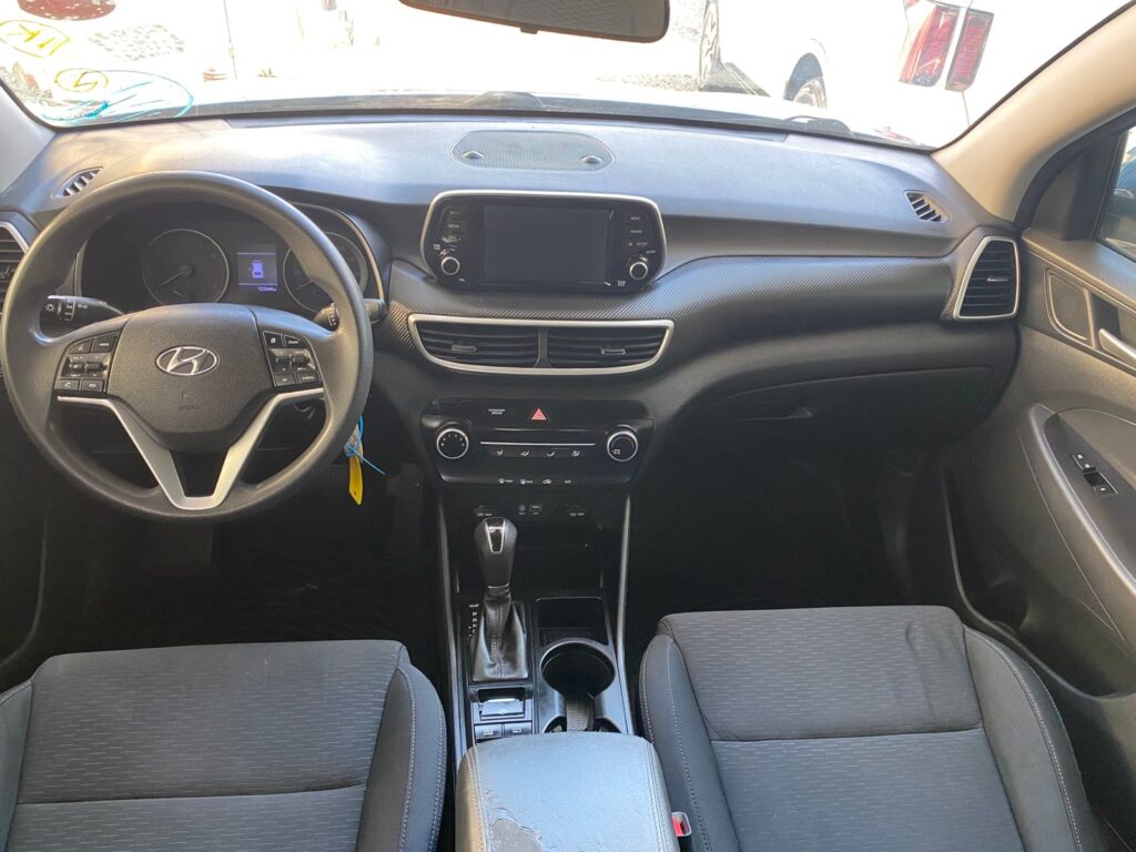 Hyundai Tucson SE 2020