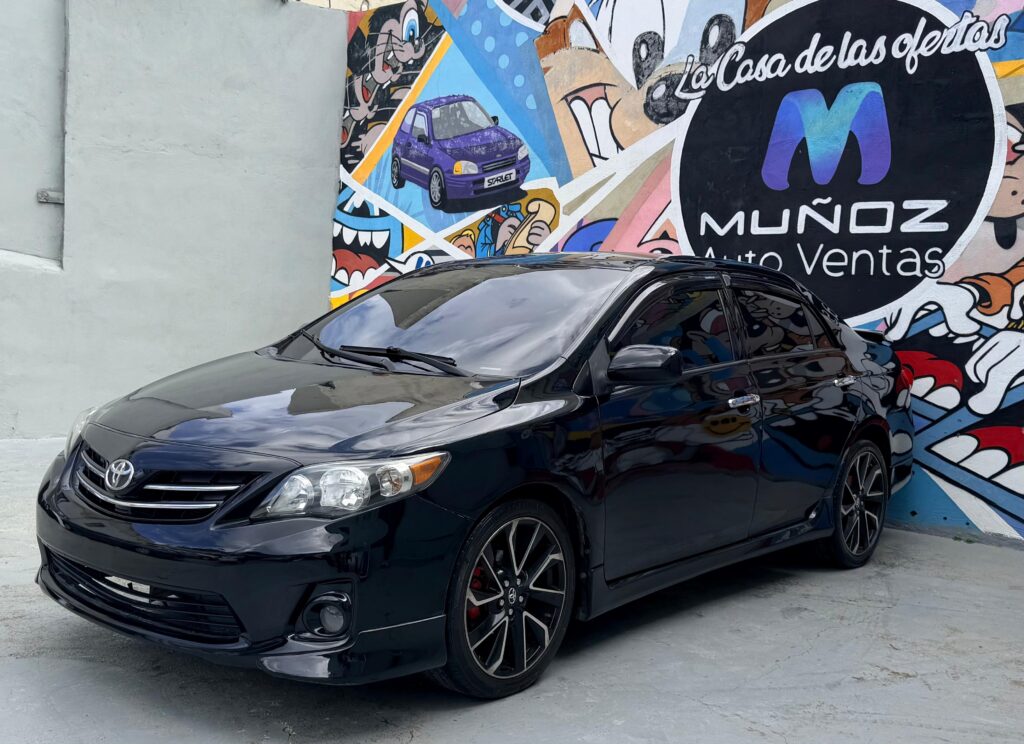 Toyota Corolla SE 2013