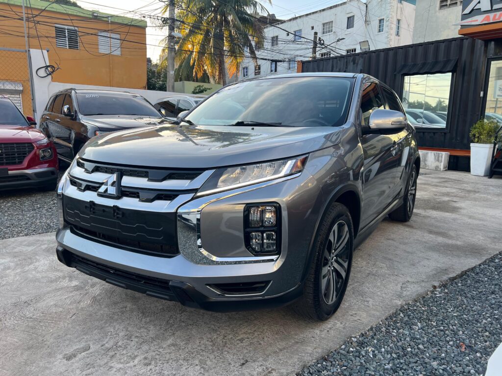 Mitsubishi Outlander Sport SE 2020