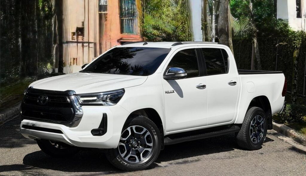 Toyota Hilux SRV 2023