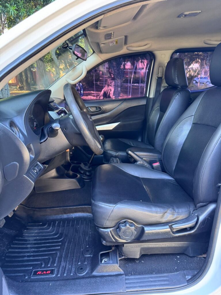 Nissan Frontier NP300 2016