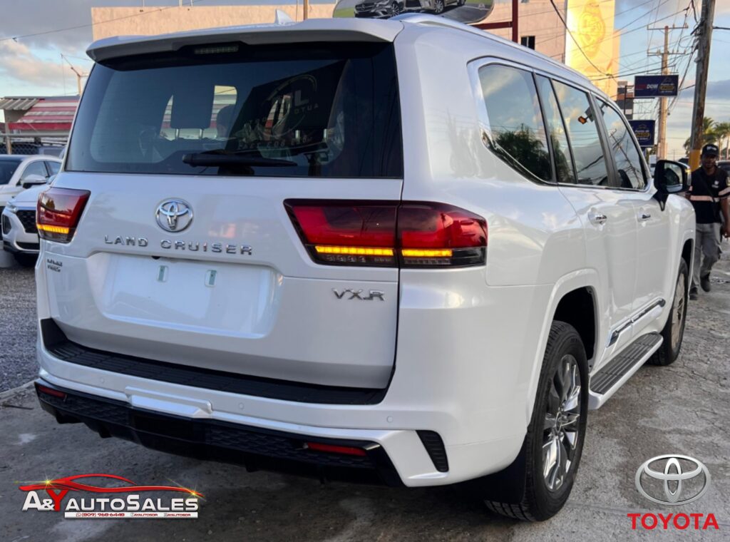 Toyota Land Cruiser VX.R 2026