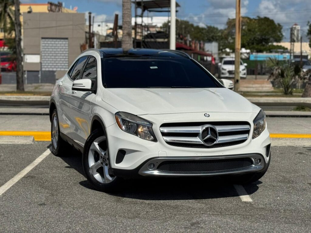 Mercedes-Benz GLA GLA250 2017