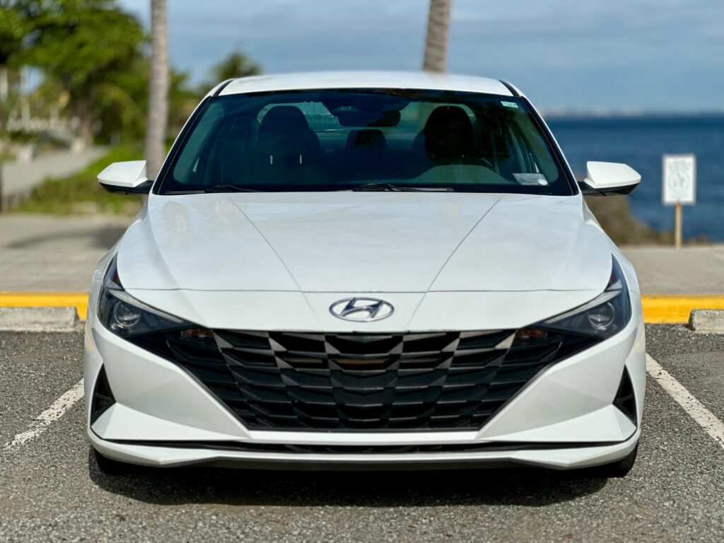 Hyundai Elantra SEL 2021