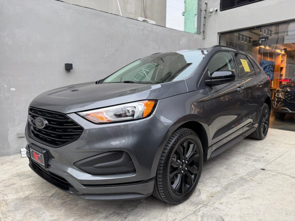 Ford Edge SE 2022