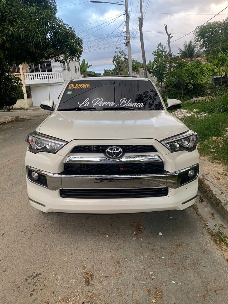 Toyota 4Runner Limited 2010