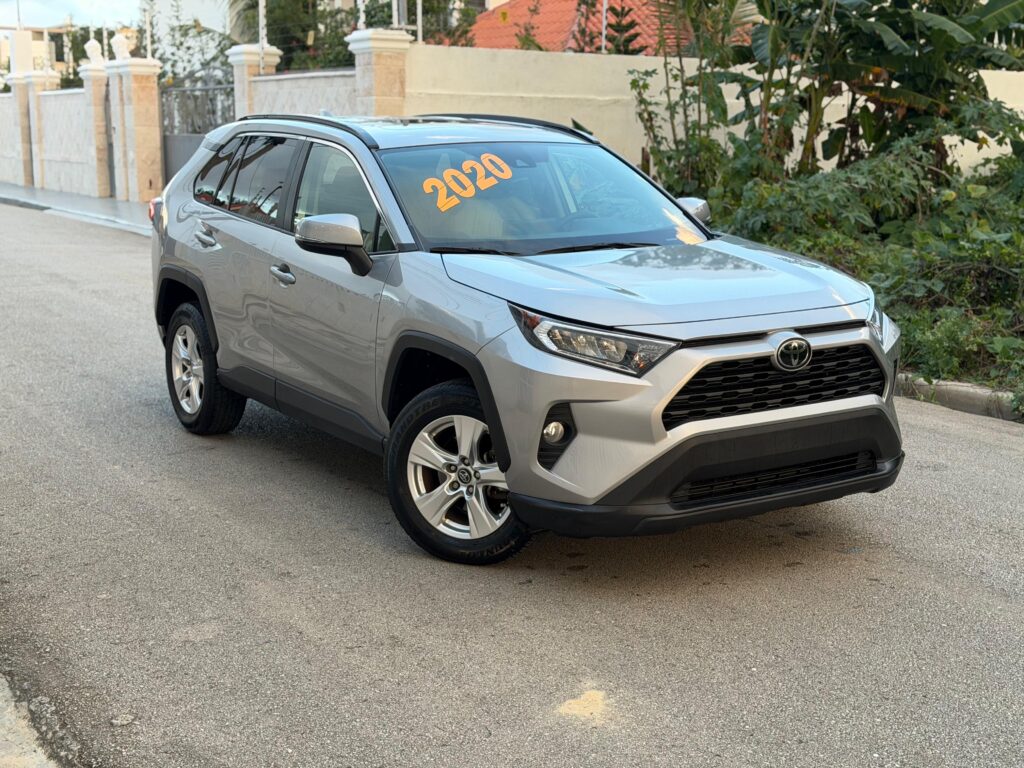 Toyota RAV4 XLE 2020