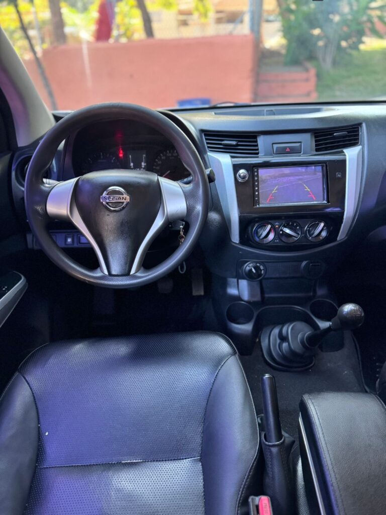 Nissan Frontier NP300 2016