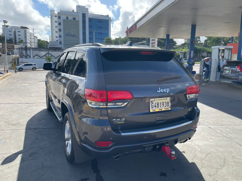 Jeep Grand Cherokee Overland 2015