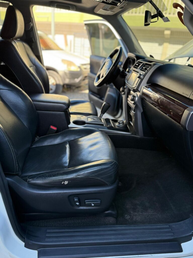 Toyota 4Runner Limited 2016