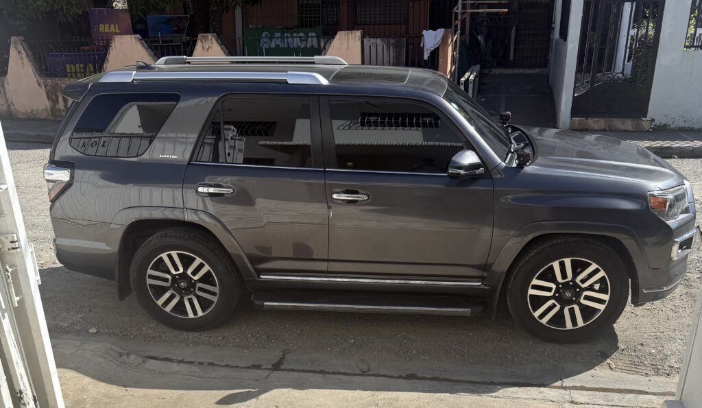 Toyota 4Runner Limited 2019