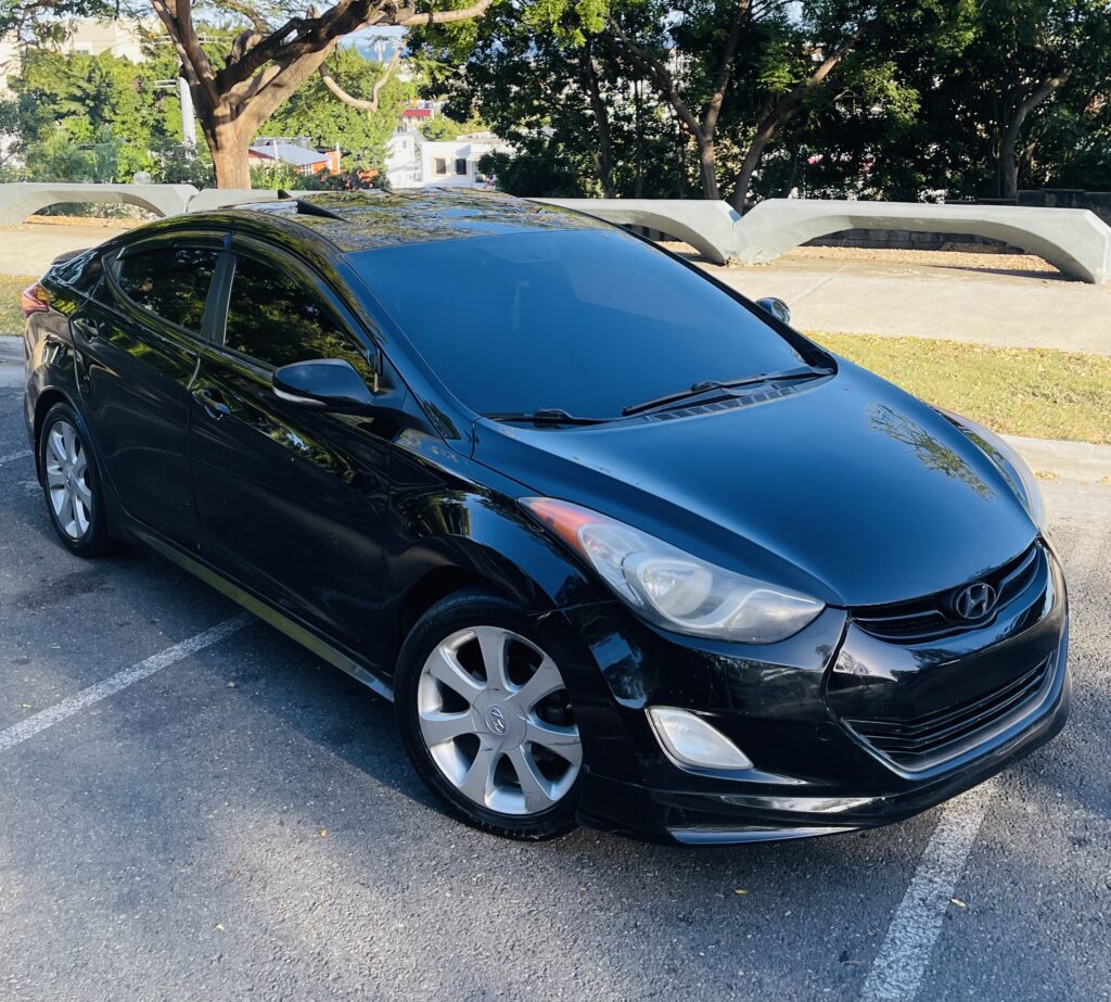 Hyundai Elantra Limited 2013