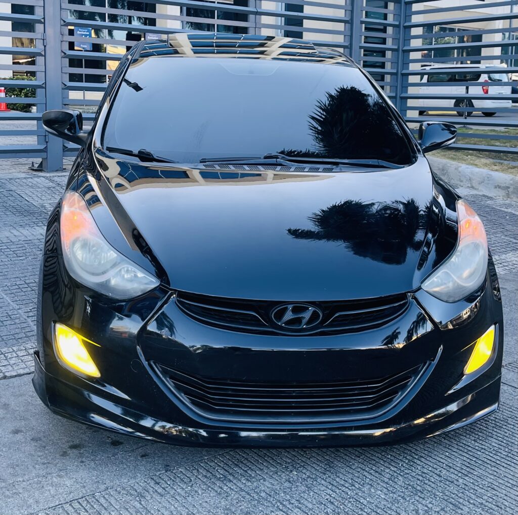 Hyundai Elantra Limited 2013