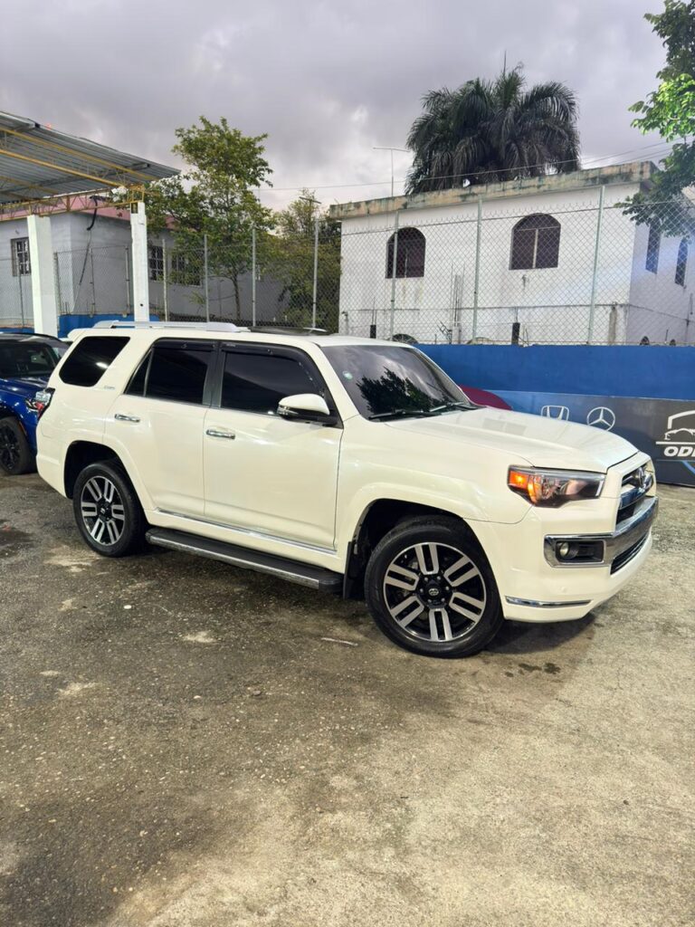 Toyota 4Runner Limited 2021