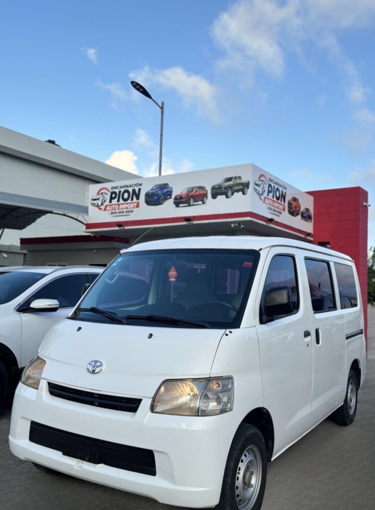 Toyota TownAce 2013