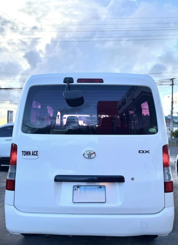 Toyota TownAce 2013