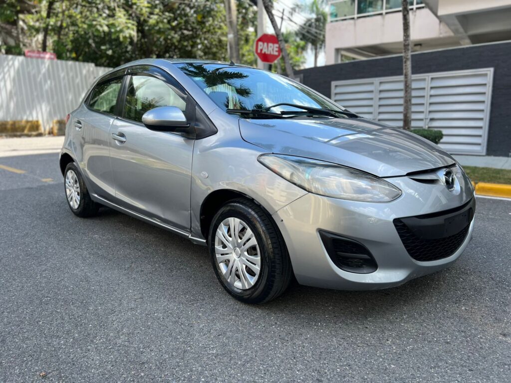 Mazda Demio 2013