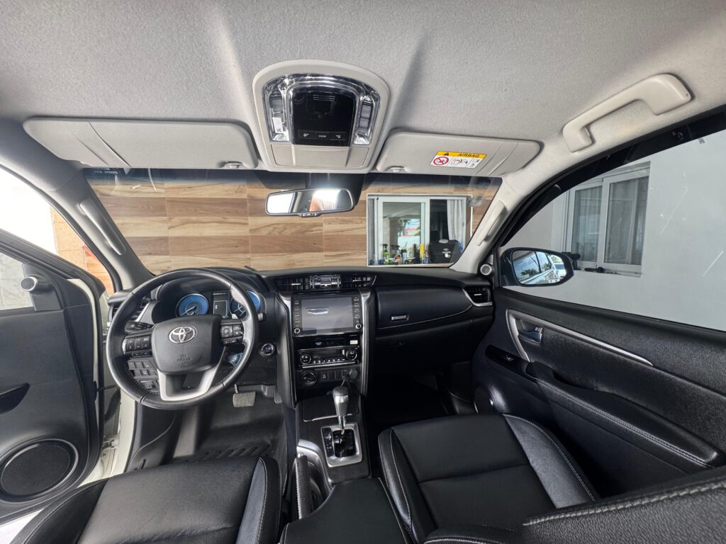 Toyota Fortuner 2023