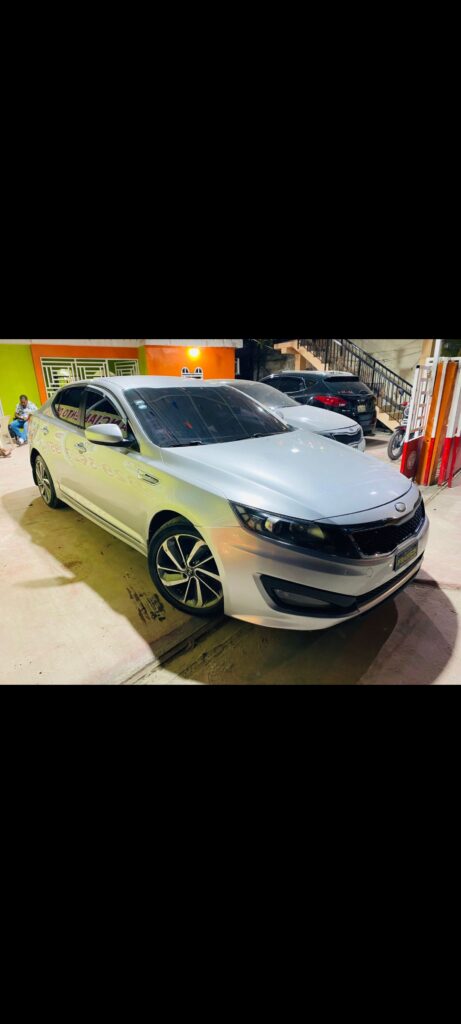 Kia Optima LX 2013