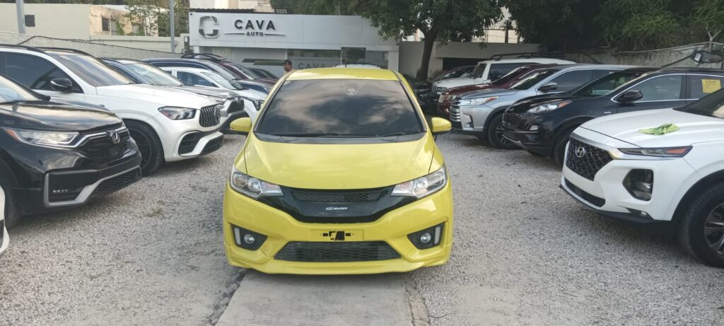 Honda Fit Hybrid 2016