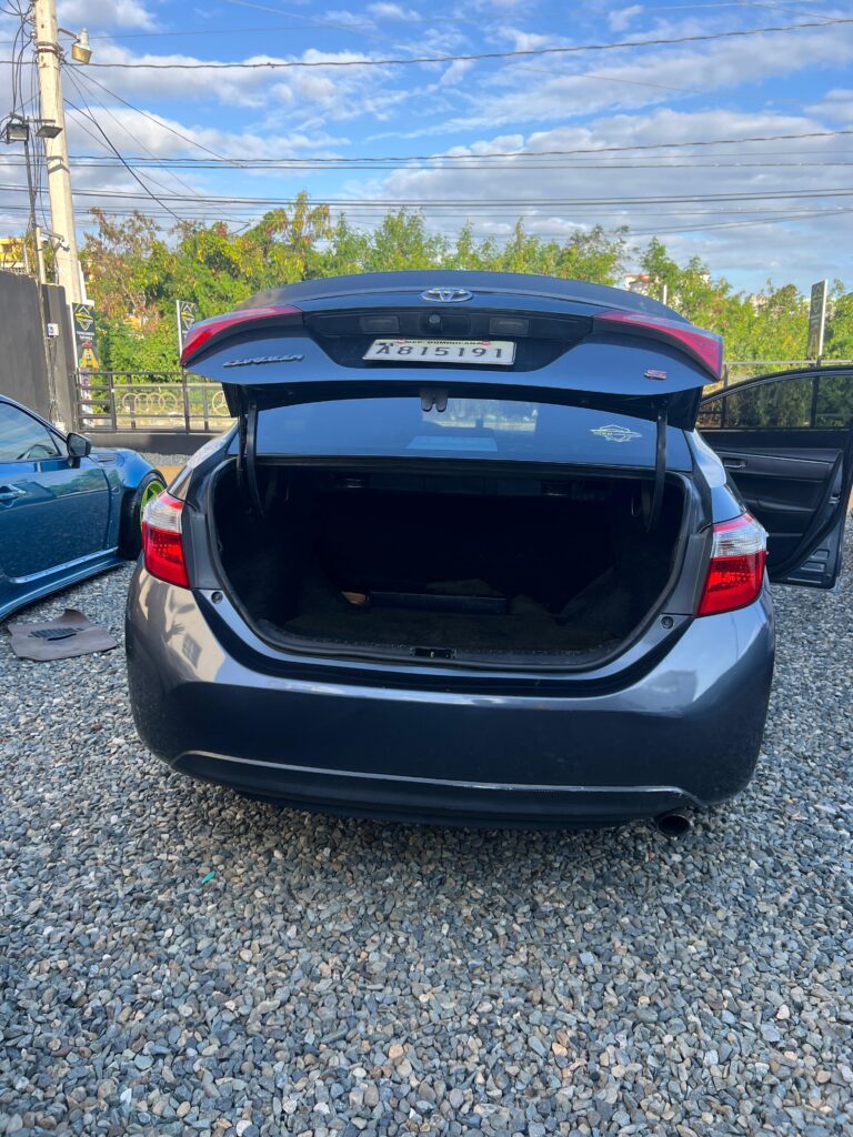 Toyota Corolla S 2014