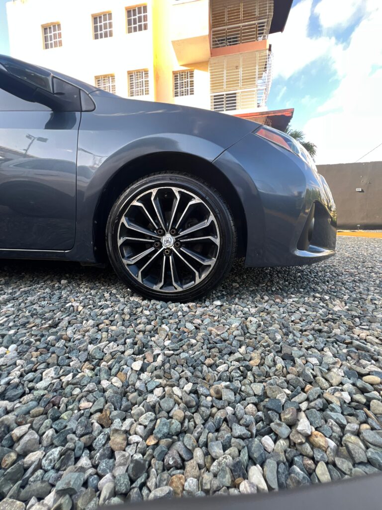 Toyota Corolla S 2014