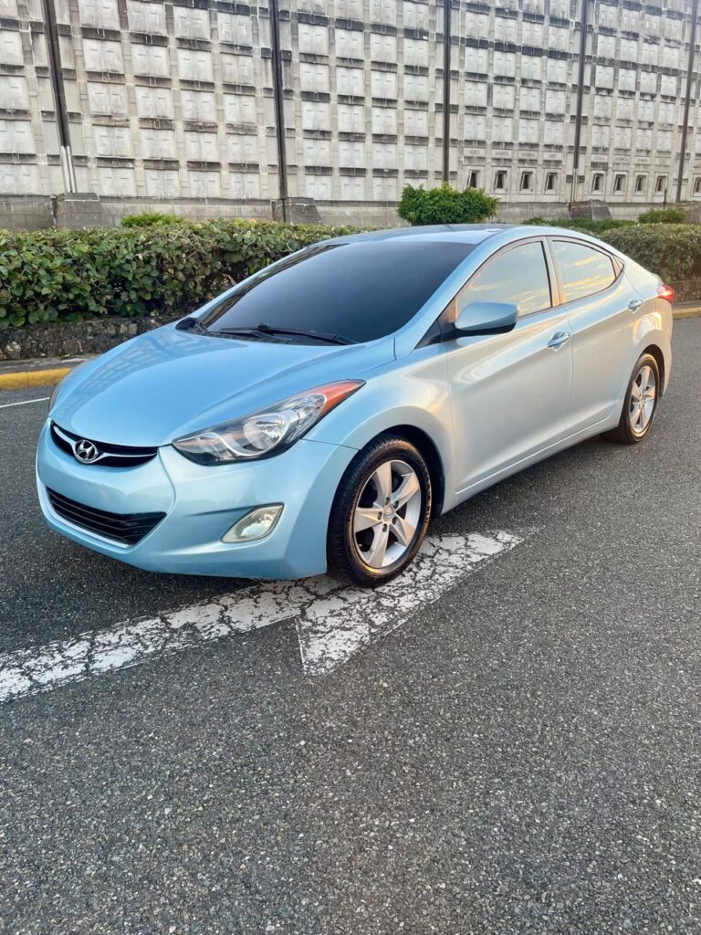 Hyundai Elantra 2011