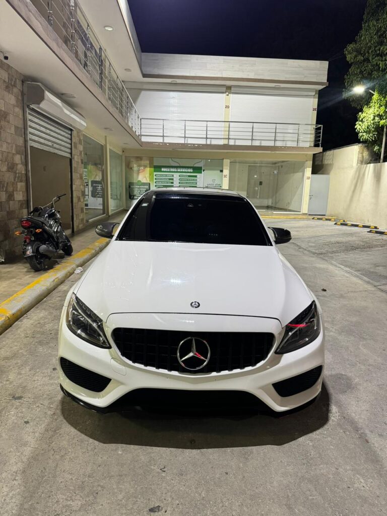 Mercedes-Benz Clase C C300 2017