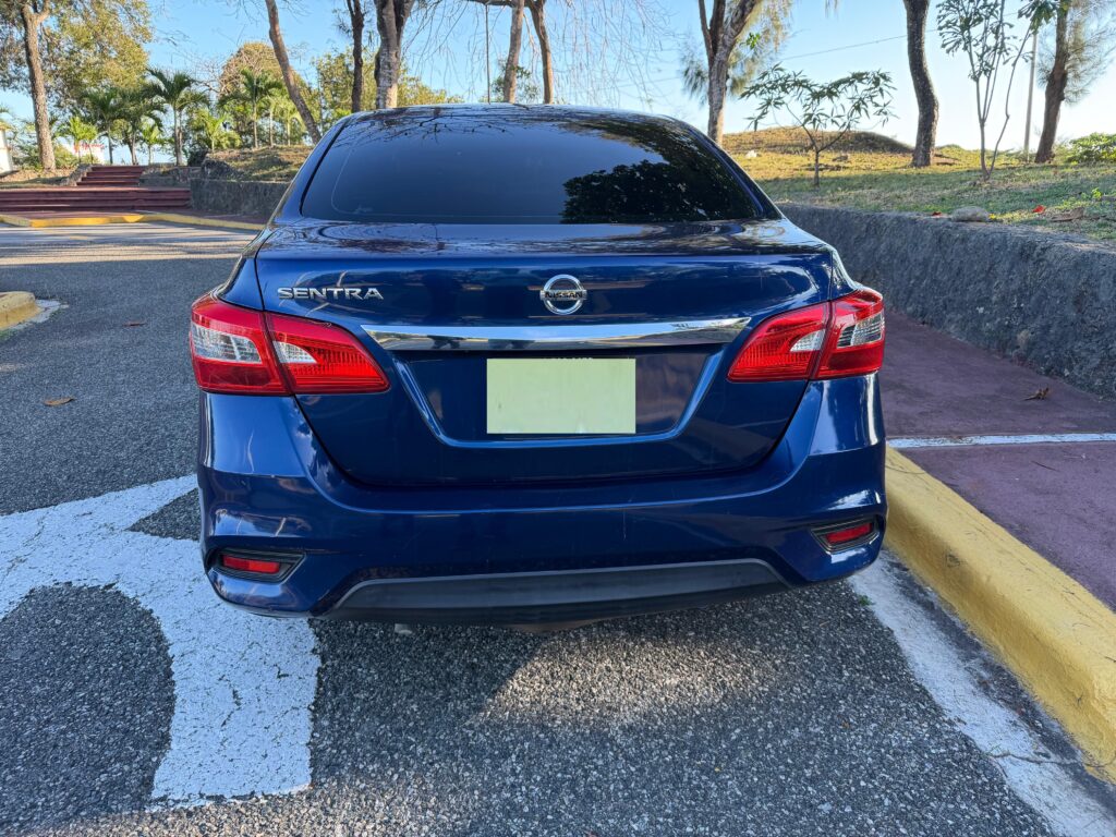 Nissan Sentra 2019