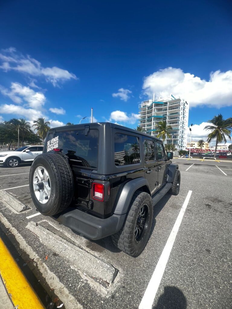 Jeep Wrangler Unlimited Sport 2020