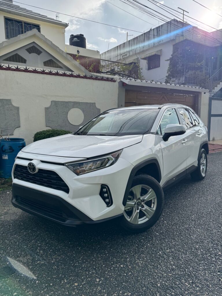 Toyota RAV4 XLE 2020