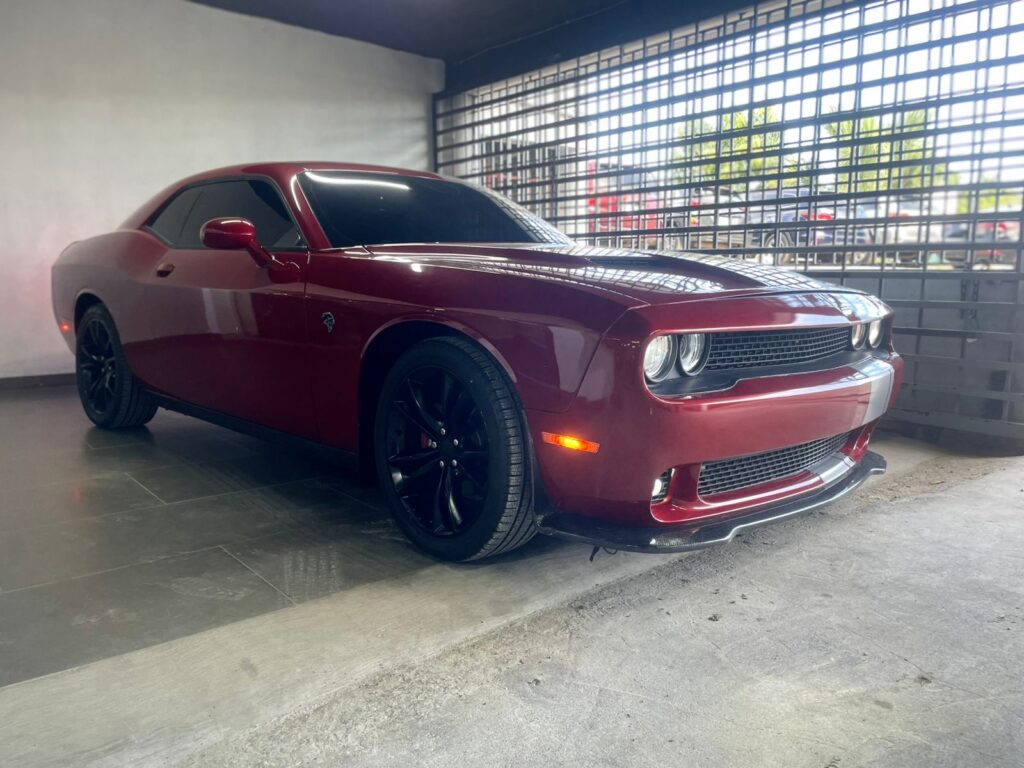 Dodge Challenger 2020