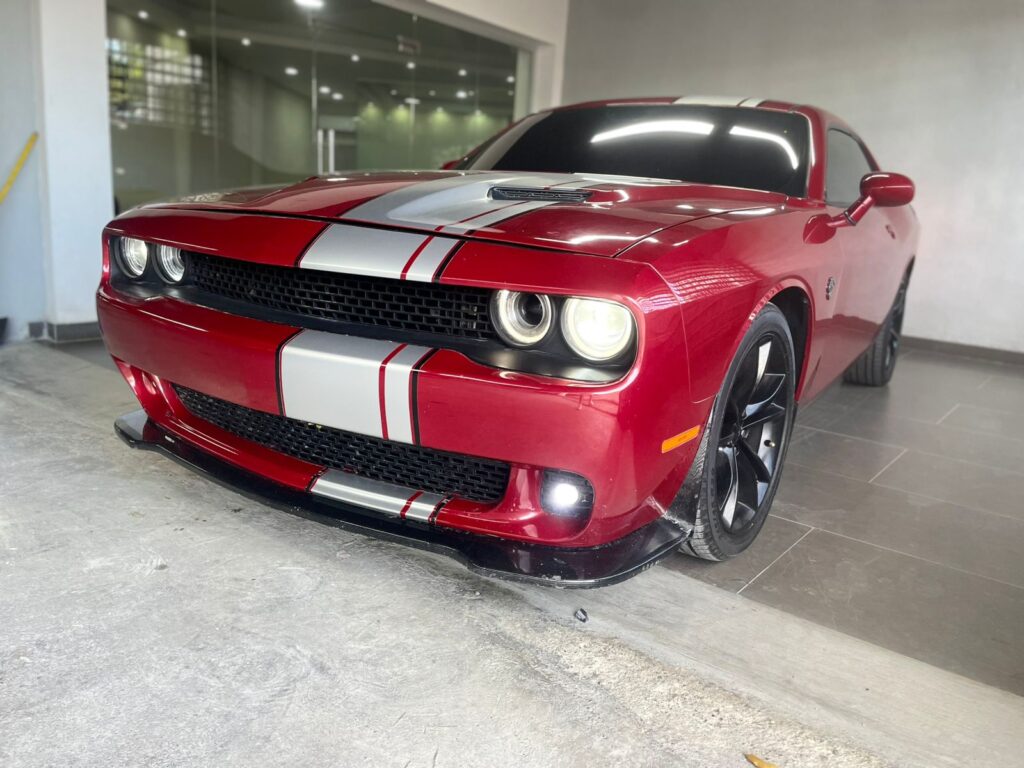 Dodge Challenger 2020