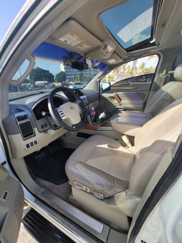Infiniti QX60 2005