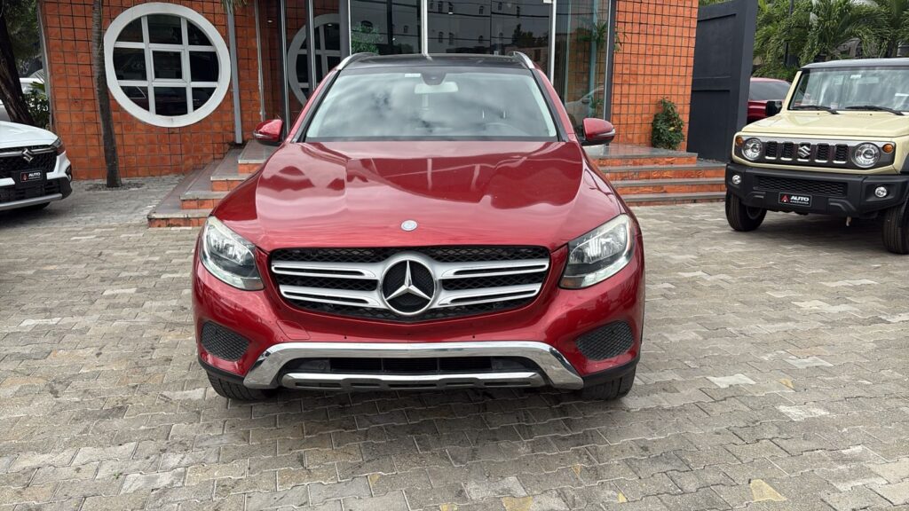 Mercedes-Benz GLC GLC300 4Matic 2017