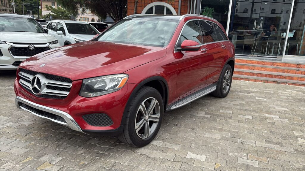 Mercedes-Benz GLC GLC300 4Matic 2017