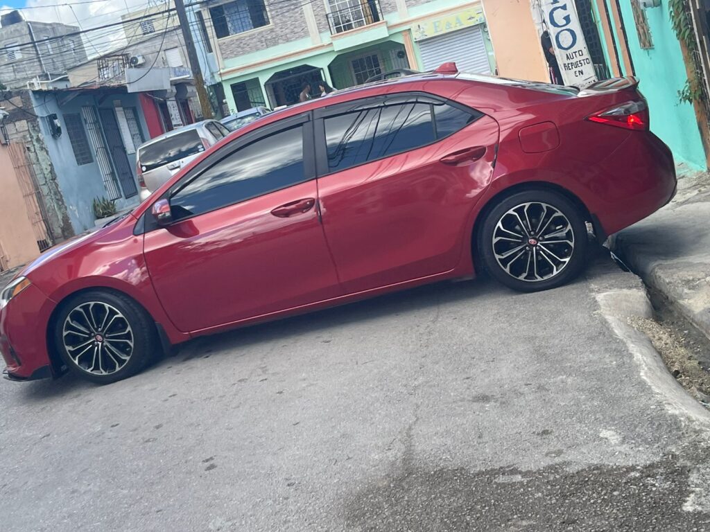 Toyota Corolla S 2014