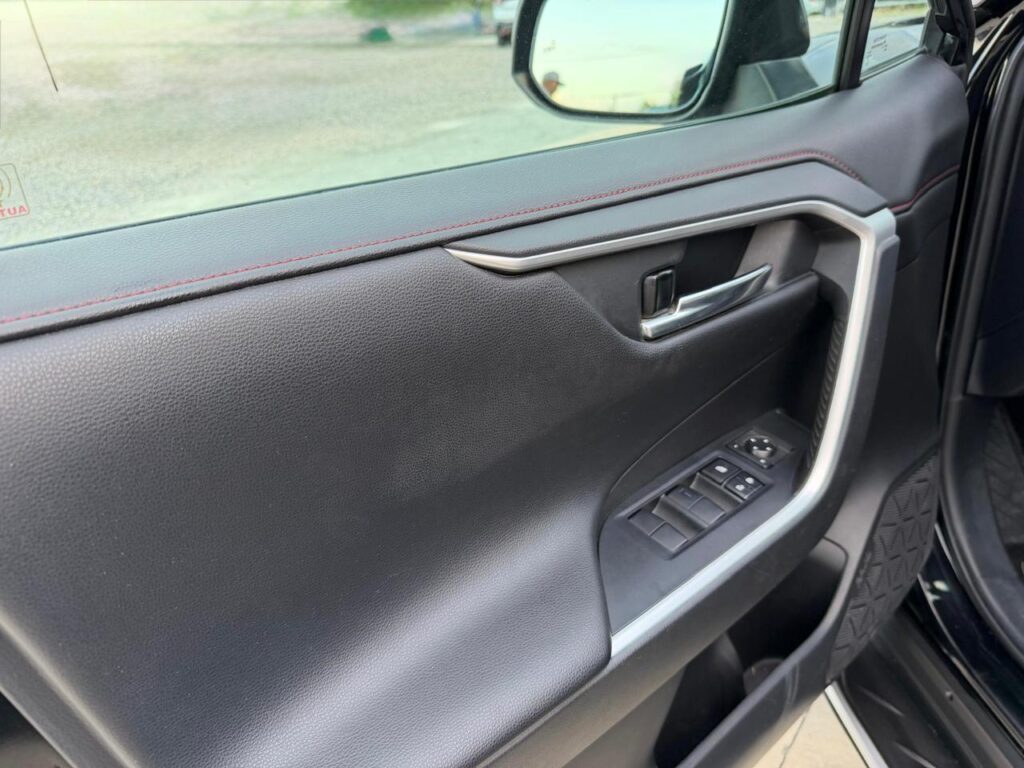 Toyota RAV4 TRD off-road 2020