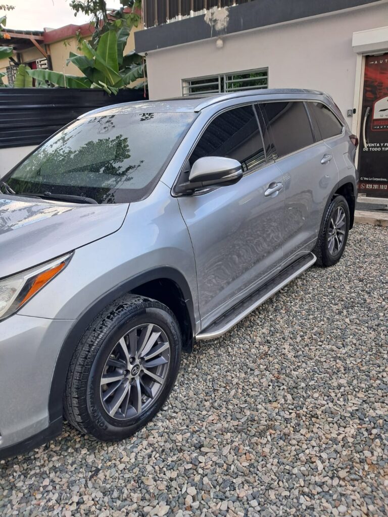 Toyota Highlander 2017