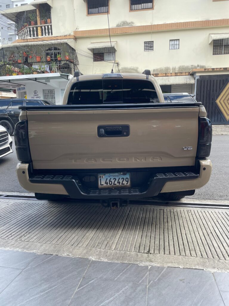 Toyota Tacoma TRD off-road 2018