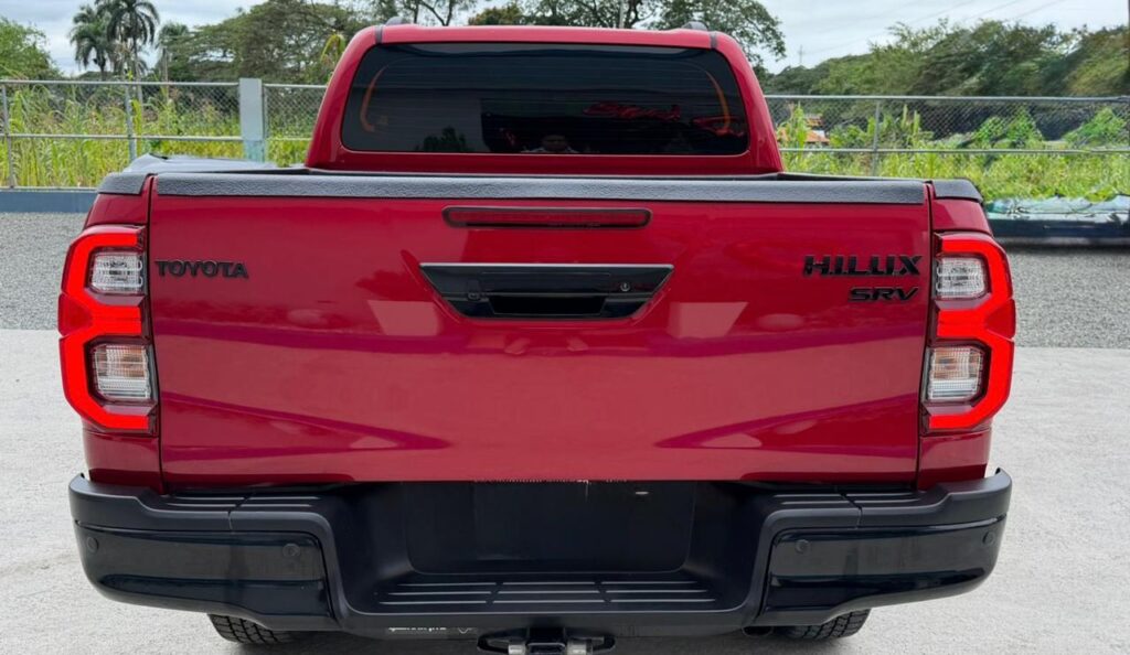 Toyota Hilux SRV 2024