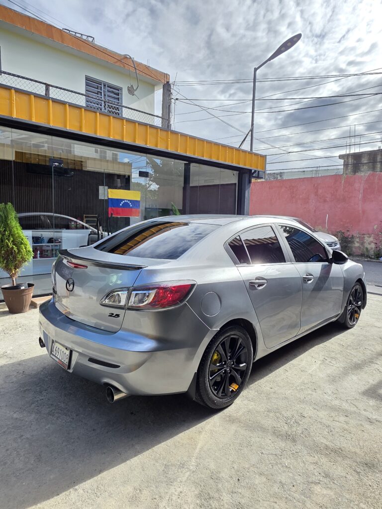 Mazda 3 Grand Touring 2010