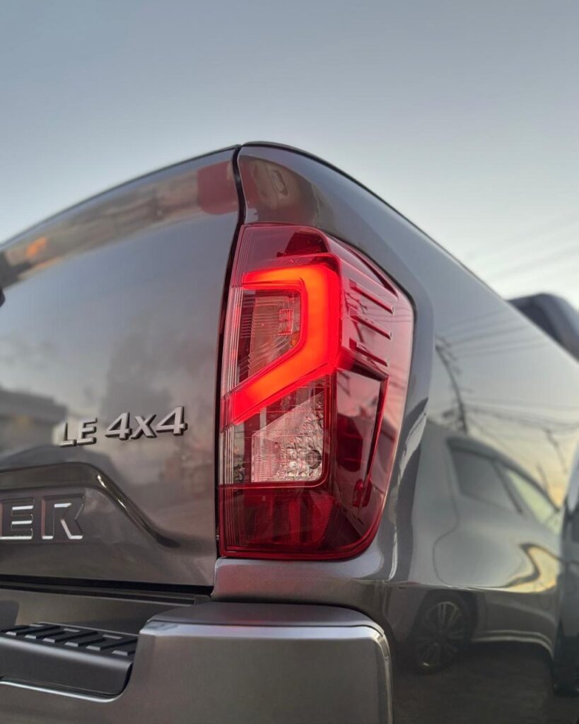 Nissan Frontier LE 2023