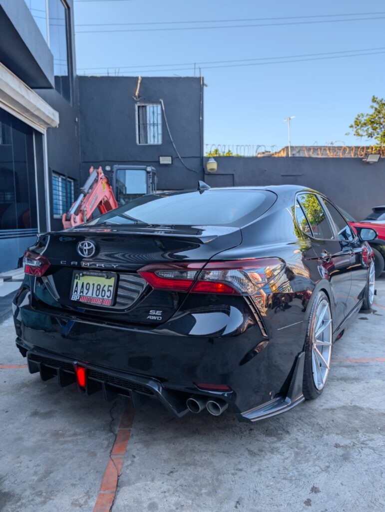 Toyota Camry SE 2022