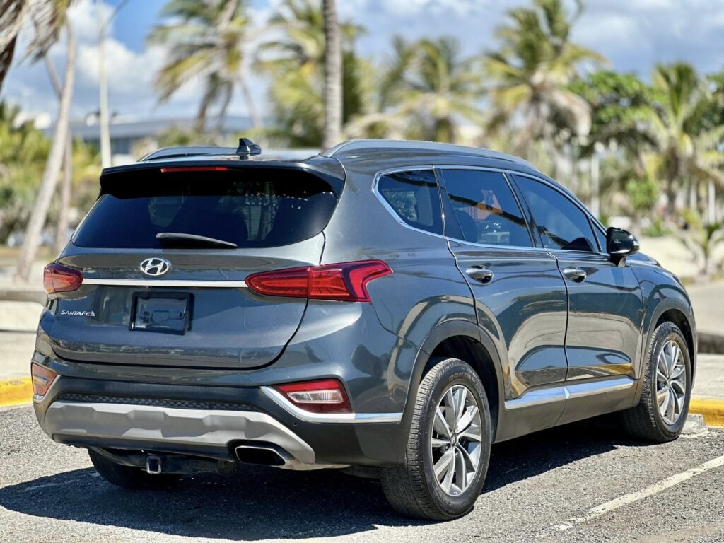Hyundai Santa Fe Limited 2019