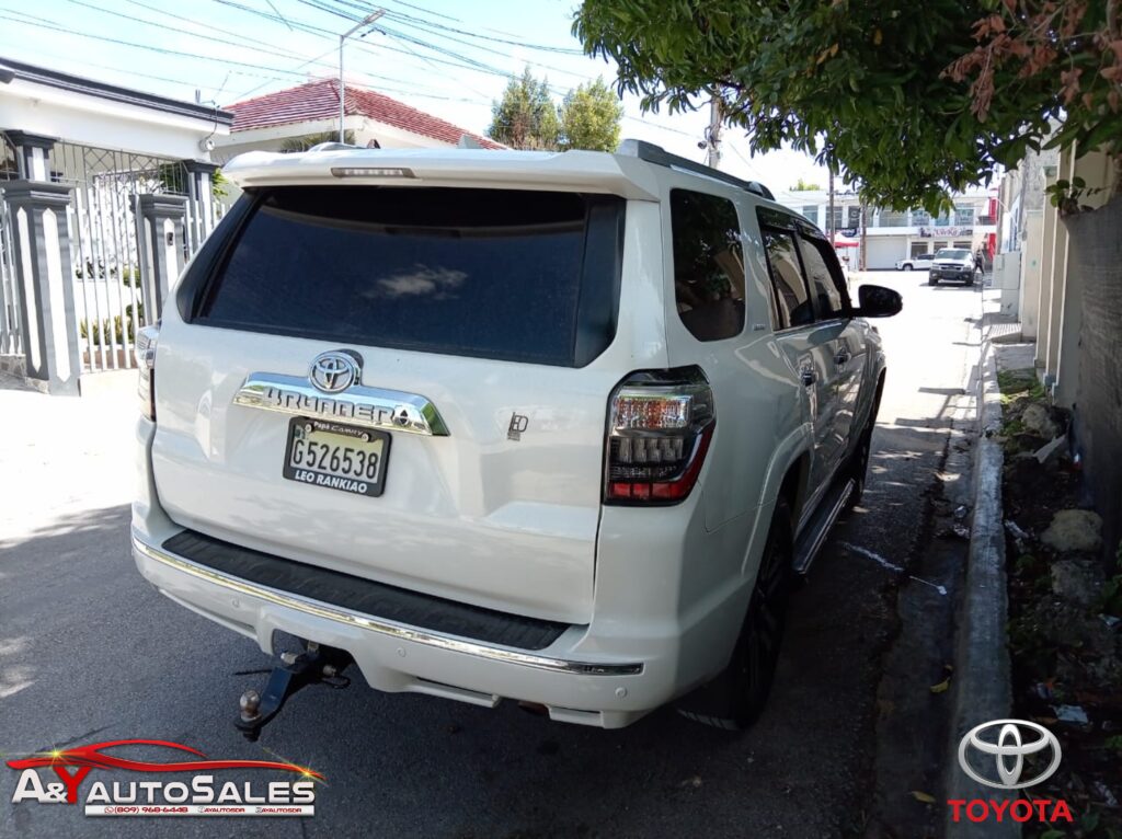 Toyota 4Runner Limited 2016